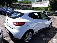 Usata Renault Clio IV Life 75 CV (55 kW) 2013 Bianco Berlina