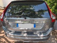 Usata Volvo XC60 Momentum 190 CV (139 kW) 2016 Grigio SUV