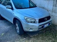 Usata Toyota RAV4 136 CV (100 kW) 2006 Grigio SUV