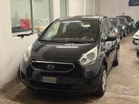 Usata Kia Venga 90 CV (66 kW) 2012 Nero Utilitaria