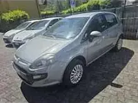 Usata Fiat Grande Punto Dynamic 77 CV (56 kW) 2009 Other Utilitaria