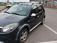 Usata Dacia Sandero Stepway 90 CV (66 kW) 2011 Grigio Berlina