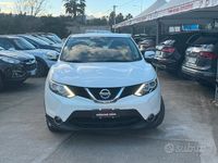 Usata Nissan Qashqai Acenta 110 CV (80 kW) 2016 Bianco SUV