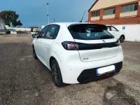 Usata Peugeot 208 Active 75 CV (55 kW) 2022 Bianco Utilitaria