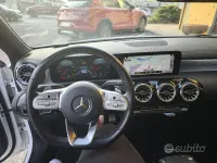 Usata Mercedes A180 AMG line 116 CV (85 kW) 2022 Bianco Berlina