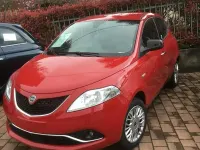 Usata Lancia Ypsilon 69 CV (50 kW) 2018 Utilitaria