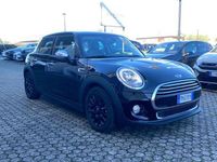 Usata Mini Cooper D 116 CV (85 kW) 2017 Nero Utilitaria