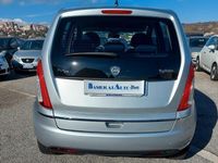 Usata Lancia Musa S 95 CV (69 kW) 2010 Argento Monovolume