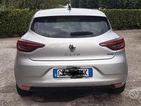 Usata Renault Clio V 145 CV (106 kW) 2022 Grigio Berlina