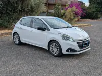 Usata Peugeot 208 75 CV (55 kW) 2017 Bianco Utilitaria
