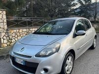 Usata Renault Clio II 75 CV (55 kW) 2009 Argento Berlina