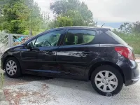 Usata Peugeot 207 68 CV (50 kW) 2007 Nero Berlina