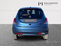 Usata Lancia Ypsilon 69 CV (50 kW) 2023 Blu Utilitaria