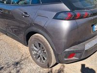 Usata Peugeot 2008 Active 110 CV (80 kW) 2022 Grigio SUV