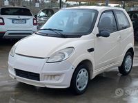 Usata Ligier Dué First 10 CV (7 kW) 2012 Beige Utilitaria