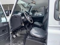 Usata Land Rover Defender 122 CV (89 kW) 2013 Bianco SUV