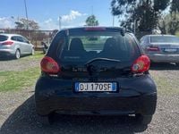 Usata Toyota Aygo 68 CV (50 kW) 2007 Nero Utilitaria