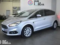 Usata Ford S-MAX Titanium 150 CV (110 kW) 2017 Argento Monovolume