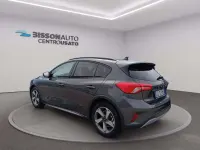 Usata Ford Focus Active 125 CV (91 kW) 2021 Grigio metallizzato Berlina