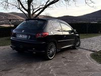 Usata Peugeot 206 109 CV (80 kW) 2007 Nero Berlina