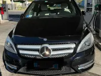 Käytetty Mercedes B200 2014 Musta Tila-auto