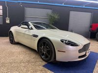 Usata Aston Martin V8 Vantage 385 CV (283 kW) 2008 Champagne metallik Cabrio