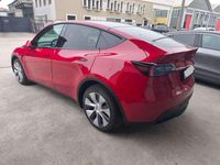 Usata Tesla Model Y 152 kW (208 CV) 2022 Rosso SUV