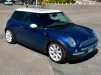 Usata Mini Cooper 116 CV (85 kW) 2002 Bluazzurro Utilitaria