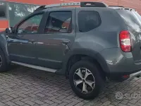 Usata Dacia Duster 109 CV (80 kW) 2017 Grigio SUV