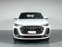 Nuova Audi Q5 Sportback S-Line 204 CV (150 kW) 2025 Bianco ghiaccio metallizzato SUV