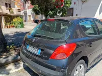Usata Peugeot 207 90 CV (66 kW) 2008 Nero Berlina