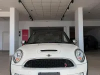 Usata Mini Cooper S Cabriolet 184 CV (135 kW) 2011 Bianco Cabrio