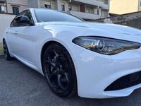 Usata Alfa Romeo Giulia Super 179 CV (131 kW) 2016 Berlina