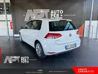 Usata VW Golf VII Trendline 105 CV (77 kW) 2014 Bianco Utilitaria