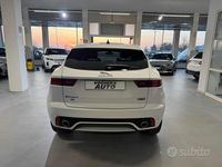 Usata Jaguar E-Pace R-Dynamic 150 CV (110 kW) 2021 Bianco SUV