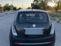 Usata Lancia Ypsilon 60 CV (44 kW) 2004 Nero Utilitaria