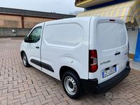 Usata Citroën Berlingo 102 CV (75 kW) 2024 Bianco Monovolume