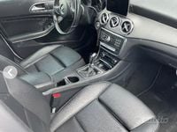 Usata Mercedes GLA180 108 CV (79 kW) 2018 Bianco SUV