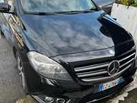 Usata Mercedes B180 109 CV (80 kW) 2015 Utilitaria