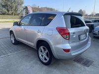 Usata Toyota RAV4 Luxury 177 CV (130 kW) 2008 Argento SUV