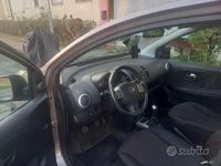 Usata Nissan Note Acenta 88 CV (64 kW) 2010 Grigio Utilitaria