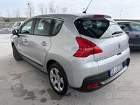 Usata Peugeot 3008 Business-Line 150 CV (110 kW) 2011 Grigio Station wagon