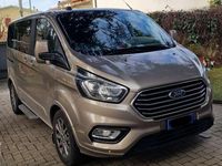 Usata Ford Tourneo Custom Titanium 173 CV (127 kW) 2025 Bronzo Furgone
