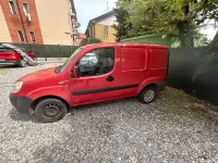 Käytetty Fiat Doblò 103 HP (75 kW) 2009 Punainen Tila-auto