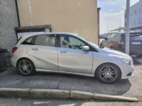 Usata Mercedes B180 Premium 109 CV (80 kW) 2012 Argento metallizzato Monovolume