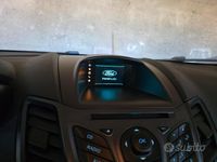 Usata Ford Fiesta 95 CV (69 kW) 2015 Grigio Utilitaria