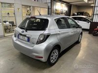 usata Toyota Yaris Hybrid (neopatentati ok) unico propr