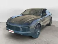 Usata Porsche Cayenne 441 CV (324 kW) 2020 Grigio SUV