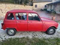 Usata Renault R4 33 CV (24 kW) 1990 Rosso Utilitaria