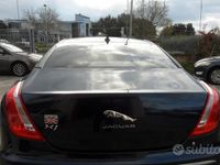 Usata Jaguar XJ 275 CV (202 kW) 2015 Blu Berlina